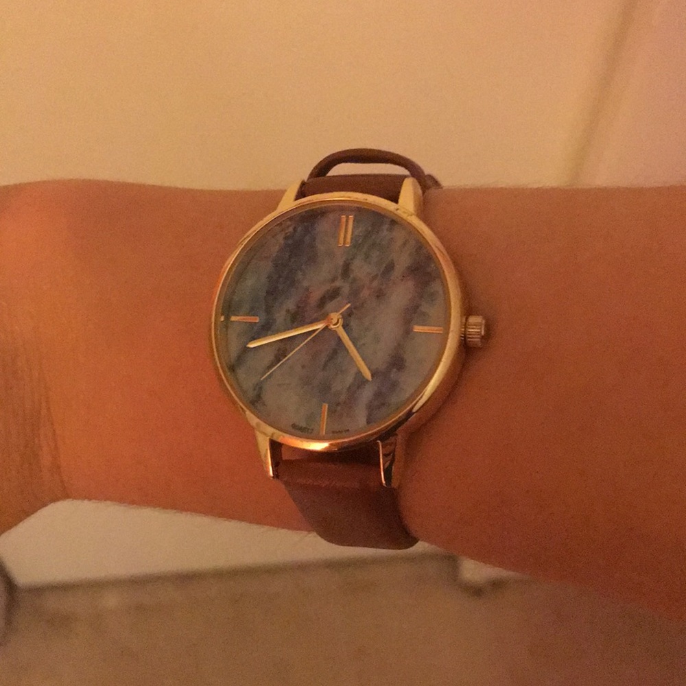 Simple sky watch